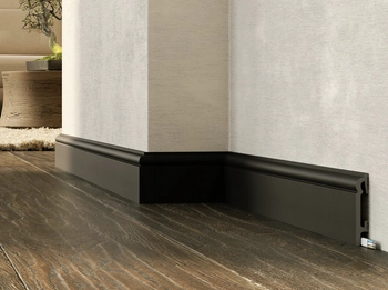 Listwa przypodłogowa Premium Floor Durofit PF082B czarna RAL 9004 8 cm