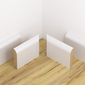 Biały narożnik wewnętrzny do listwy przypodłogowej z powłoką wodoodporną OTTO, lakierowany, 8cm.