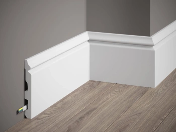 Biała Listwa Podłogowa MD360 o wymiarach 200 x 1.8 x 13.7 cm, wykonana z PolyForce