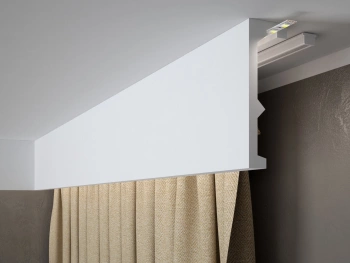 Biała Maskownica Karnisza QL056T z PolyForce, wymiary 200 x 5.5 x 17.9 cm