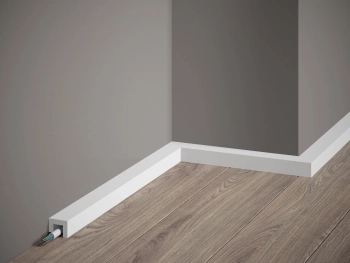 Listwa przypodłogowa lakierowana QL021P biała wym. 200 x 2.5 x 2 cm, z PolyForce