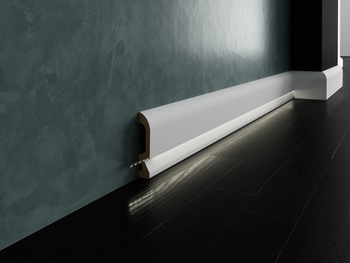 Cokół oświetleniowy do podświetleń podłogowych Creativa LPC-19LE, długość 244cm