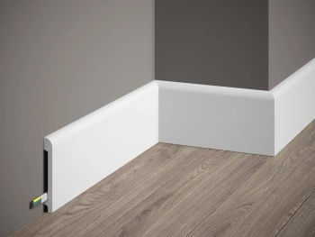 Listwa Poliforce MD236 w kolorze białym o wymiarach 200 x 1.3 x 9.9 cm